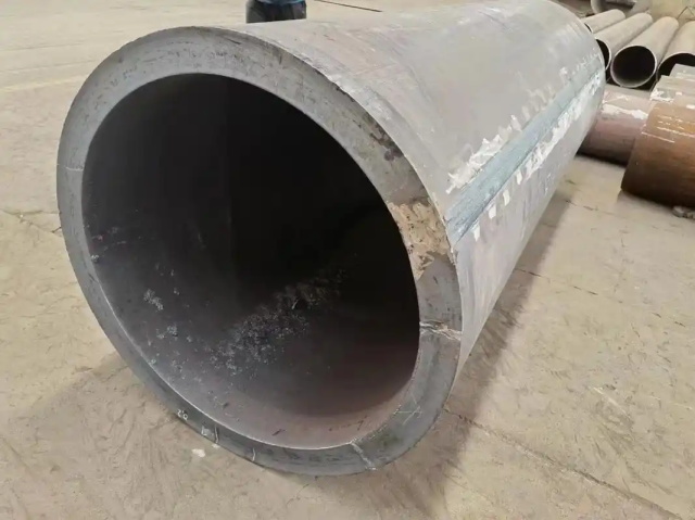 赤壁30CrMo大口径无缝钢管